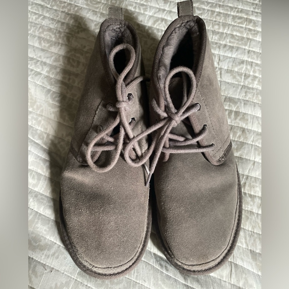 Ugg Australia Men's Neumel Boots EUC Sz 11